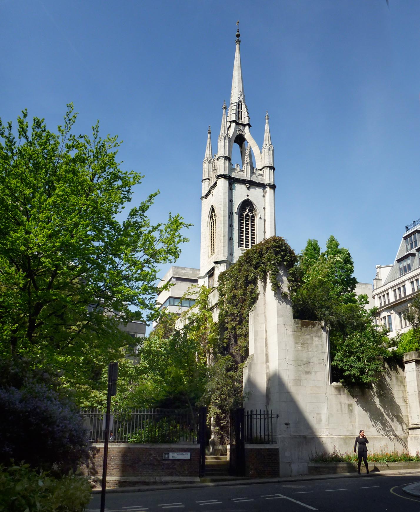 церкви в лондоне